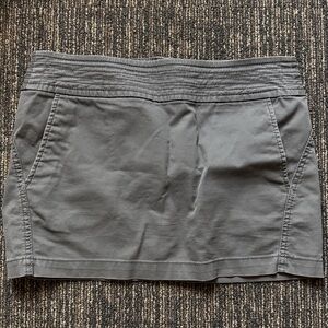 Uniqlo Vintage Y2K Gray Mini Skirt Size Size Small